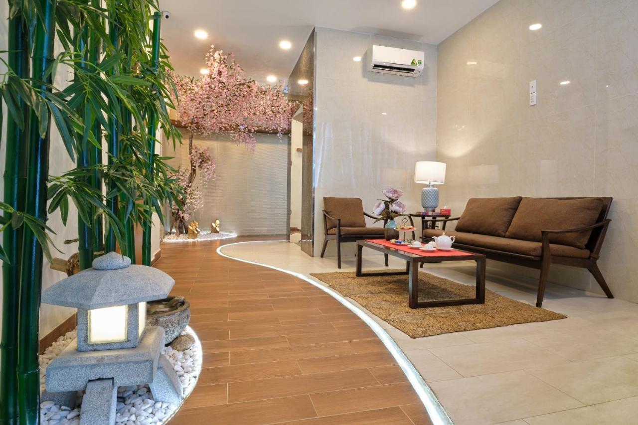 Pham Van Sakura Hotel Thuan An Eksteriør bilde